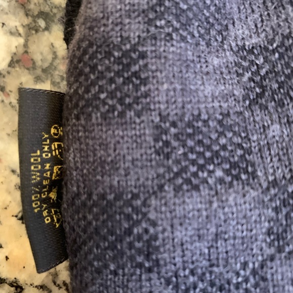 ⚡️⚡️ AUTHENTIC LOUIS VUITTON BEANIE ⚡️⚡️ - Picture 7 of 7